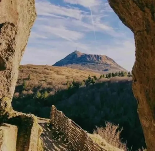 Apartment Un Havre De Paix A La Campagne Pres Vulcania La Goutelle