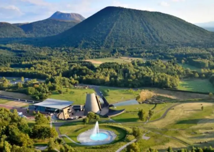 Un Havre De Paix A La Campagne Pres Vulcania La Goutelle